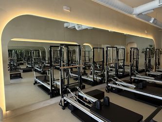 Top-Rated Heavy-Duty Gym Mirrors Ready to Ship