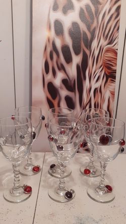 Decorated wine glasses