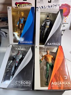 DC Collectibles New 52 Action Figure Set of 4