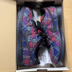 Nardwuar x Nike SB Dunk Low ‘Tam O' Shanter Hat’ | II1493-600 | Size 11