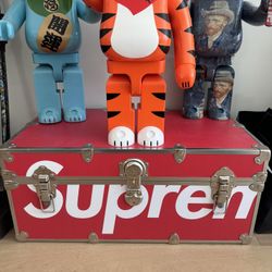 Supreme Rhino Trunk