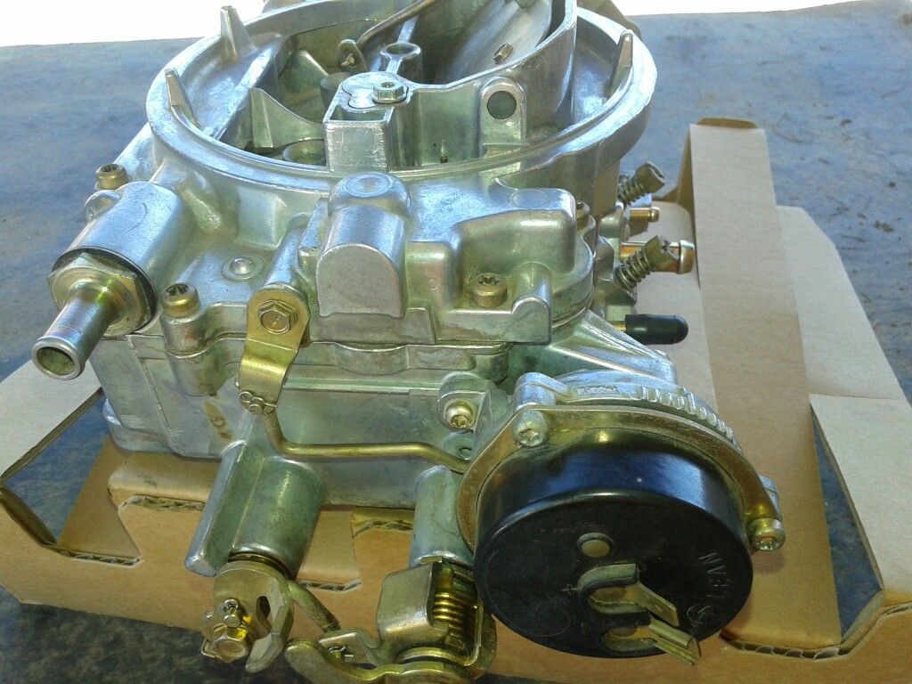 Edelbrock Carburetor for Sale in Peoria, AZ OfferUp