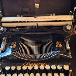 Bijou Folding Typewriter Vintage 