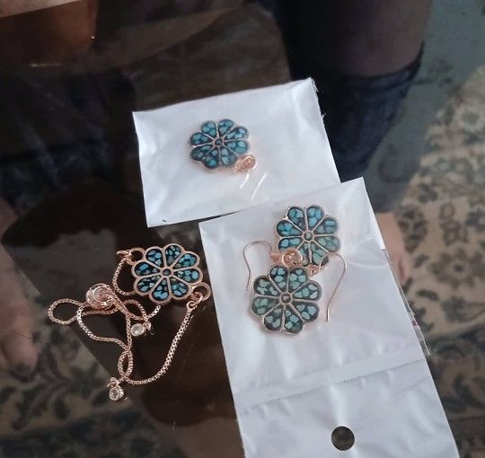 Brand New Jewelry Set Turquoise And Copper 