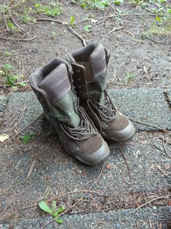 Cabela's Tactical Gor-tex Boots 9.5M