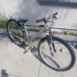 Specialized Hardrock Fs Mountain Bike 