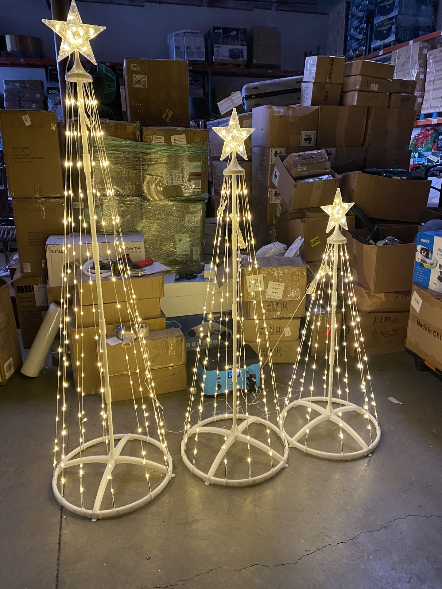 3 Pack LED Christmas Cone Tree Lights, 4FT 5FT 6FT Outdoor Lighted Tree with 8 Lighting Modes & Star Topper, Christmas Decorations for Yard Porch Pati