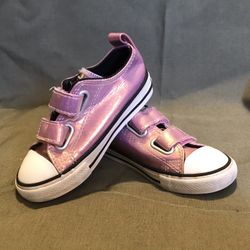 Metallic Pink Velcro Converse Size 7
