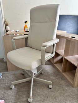 Office Chair excellent