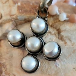 Cross (pearl) Trendy Beaded Chain