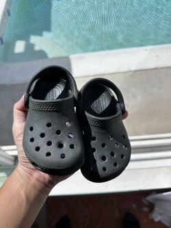 Toddler Black Crocs 6C