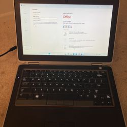 Dell Latitude i7 Laptop – 8GB RAM / 250GB SSD