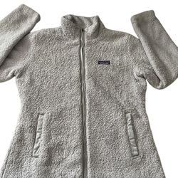 Patagonia Jacket Women’s L Light Gray Full Zip Sherpa Fleece Long Sleeve Pockets