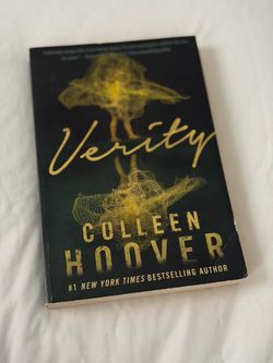 Verity by Colleen Hoover