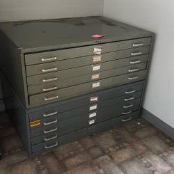 Filing Cabinets 
