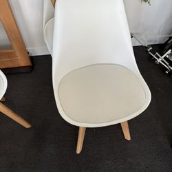 Mid century Modern Dining Chairs,Shell Lounge Plastic Side Chair with Soft Padded and Wooden Legs for Dining Room Living Room Bedroom K 7pcs
