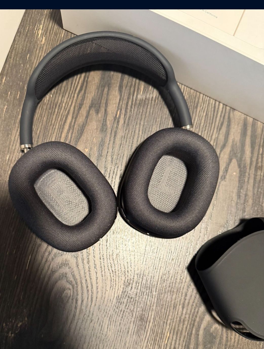 Airpod Maxes