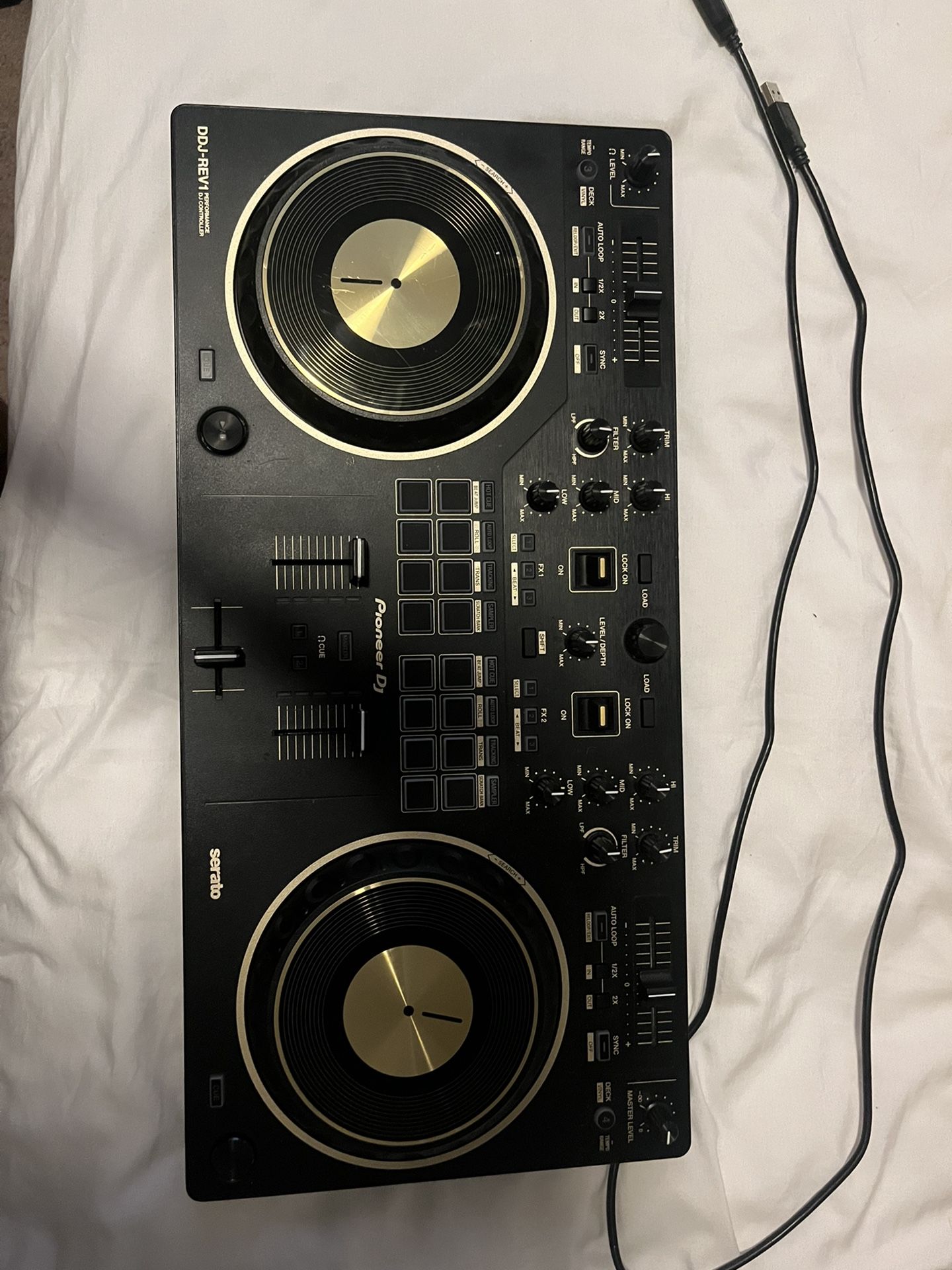 DDJ REV-1 Gold Edition