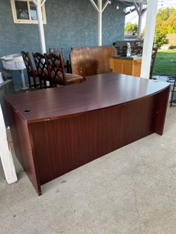 BIG OFFICE DESK