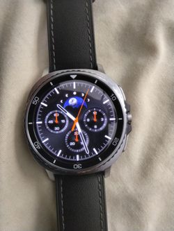 Samsung Galaxy 8 Classic smart watch