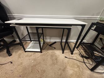 360 _Compact  L shape desk