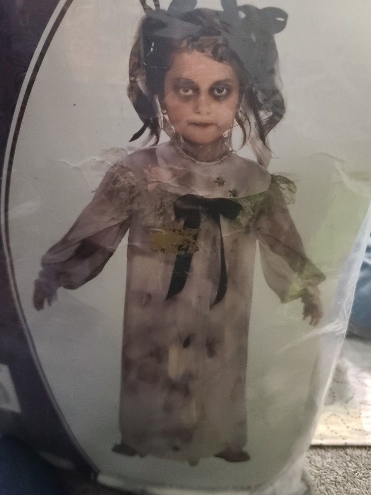 Halloween costumes!!!!