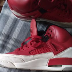 Nike Air Jordan Gym Red Spizikes Size 13