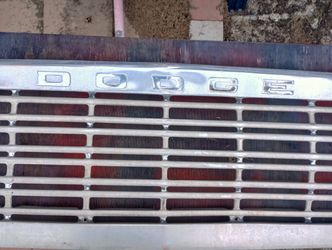 '78 Dodge D100 grille