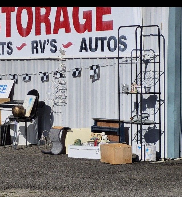Free Stuff- Photos Updated 9-15