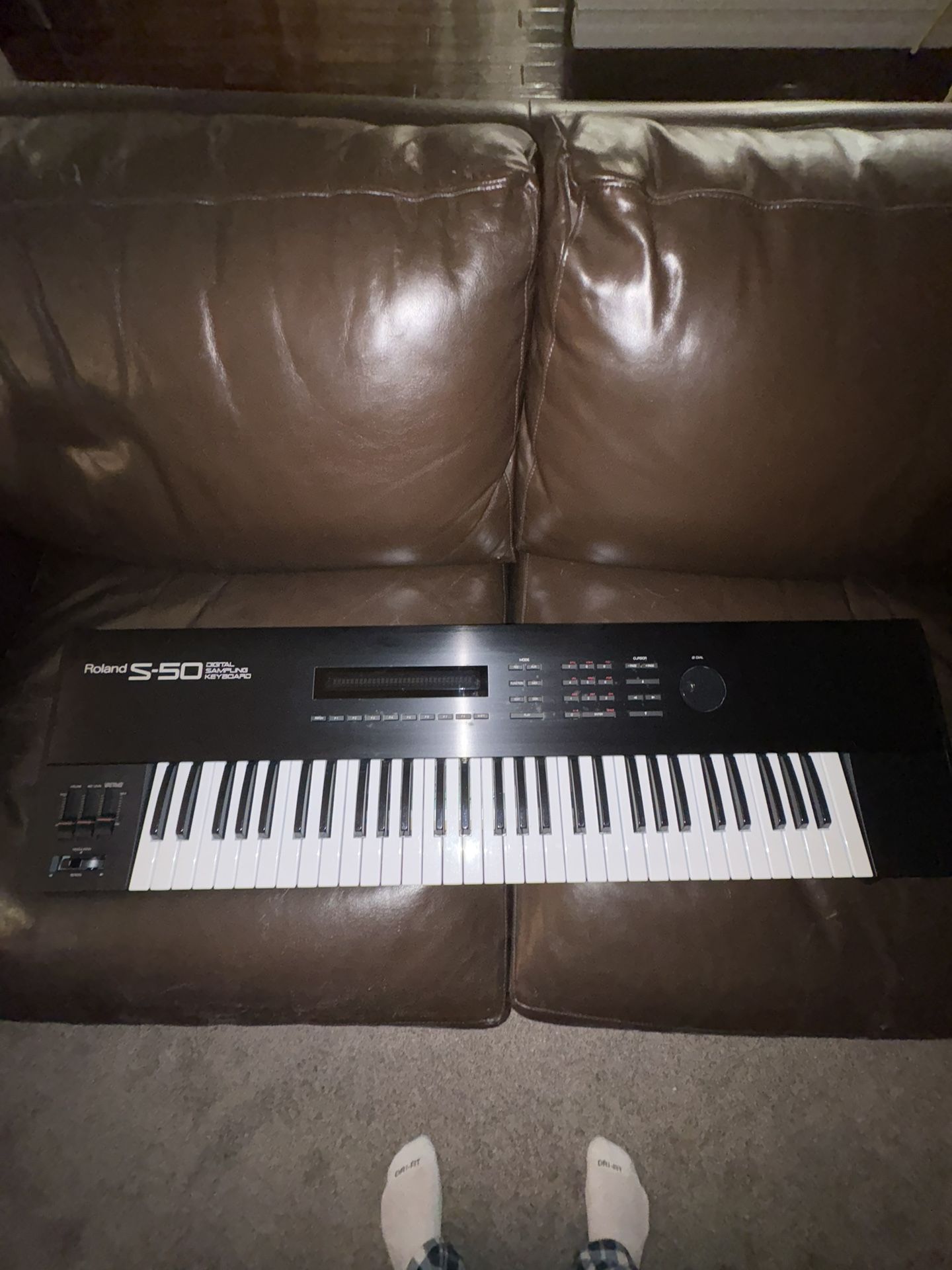 Roland S-50 Digital Sampling Keyboard (Sampler)
