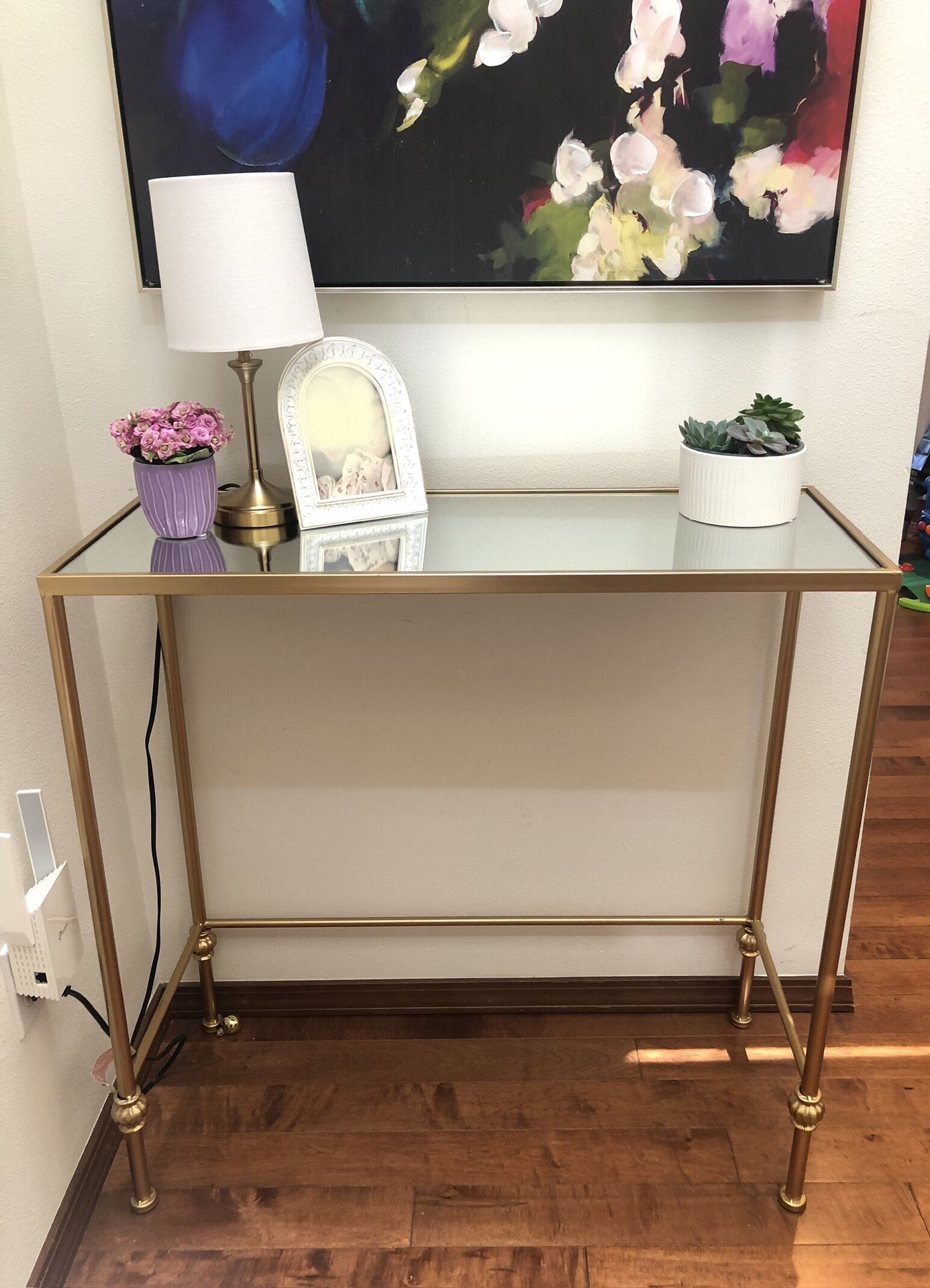 Gold & Mirror Top Vintage-inspired Console Table 