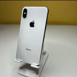 iPhone X Unlocked / Desbloqueado 😀 - Different Colors Available