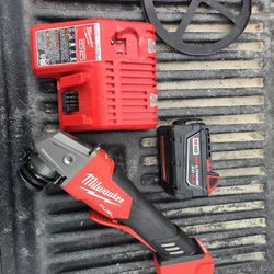 Milwaukee M18 Fuel Grinder With Battery And Charger