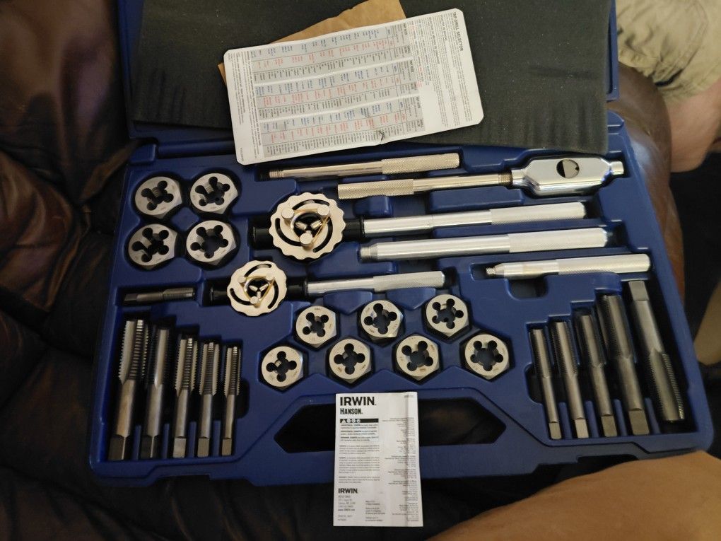 IRWIN HANSON 66 Metric Tap and SET Die Set.