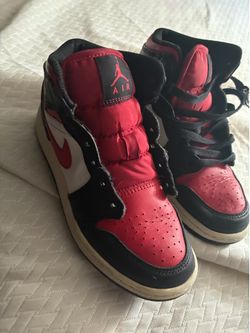 Air Jordan 1s  (3.5)