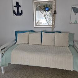 White Twin Daybed 