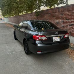 2012 Toyota Corolla (trades Only!)
