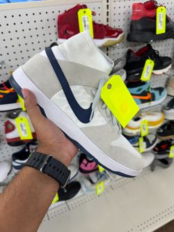 NIKE DUNK HIGH ELITE MEN’S SNEAKERS SIZE 12 USED WITH BOX
