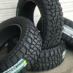 275 55 20✨10 Ply 💫4- New Tires= 2 Years Warranty ✨789$