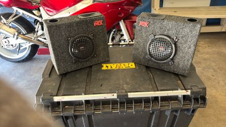 Car speakers