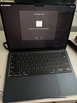 MacBook Air 13.6 inch M4 2025