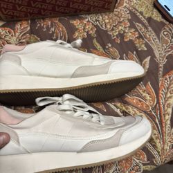 Universal thread Shoes