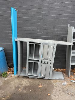 Cargo van shelving/cabinets