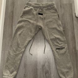 grey essential sweats size S