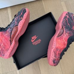Nike Air Foamposite One “Stranger Things Vecna”  Size 10.5 **Comes with: Collector’s Stranger Things 4 Pin Set!  NEW 