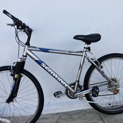 Schwinn Ranger Mountain Bike. 17 Inch Frame 