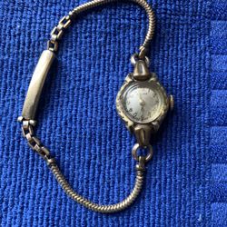 Vintage Lady’s Bulova Watch 