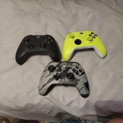 Xbox Controllers