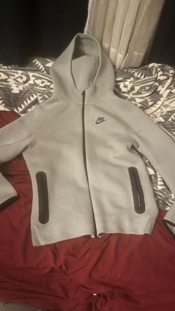 Youth large Nike tech and mnml jeans