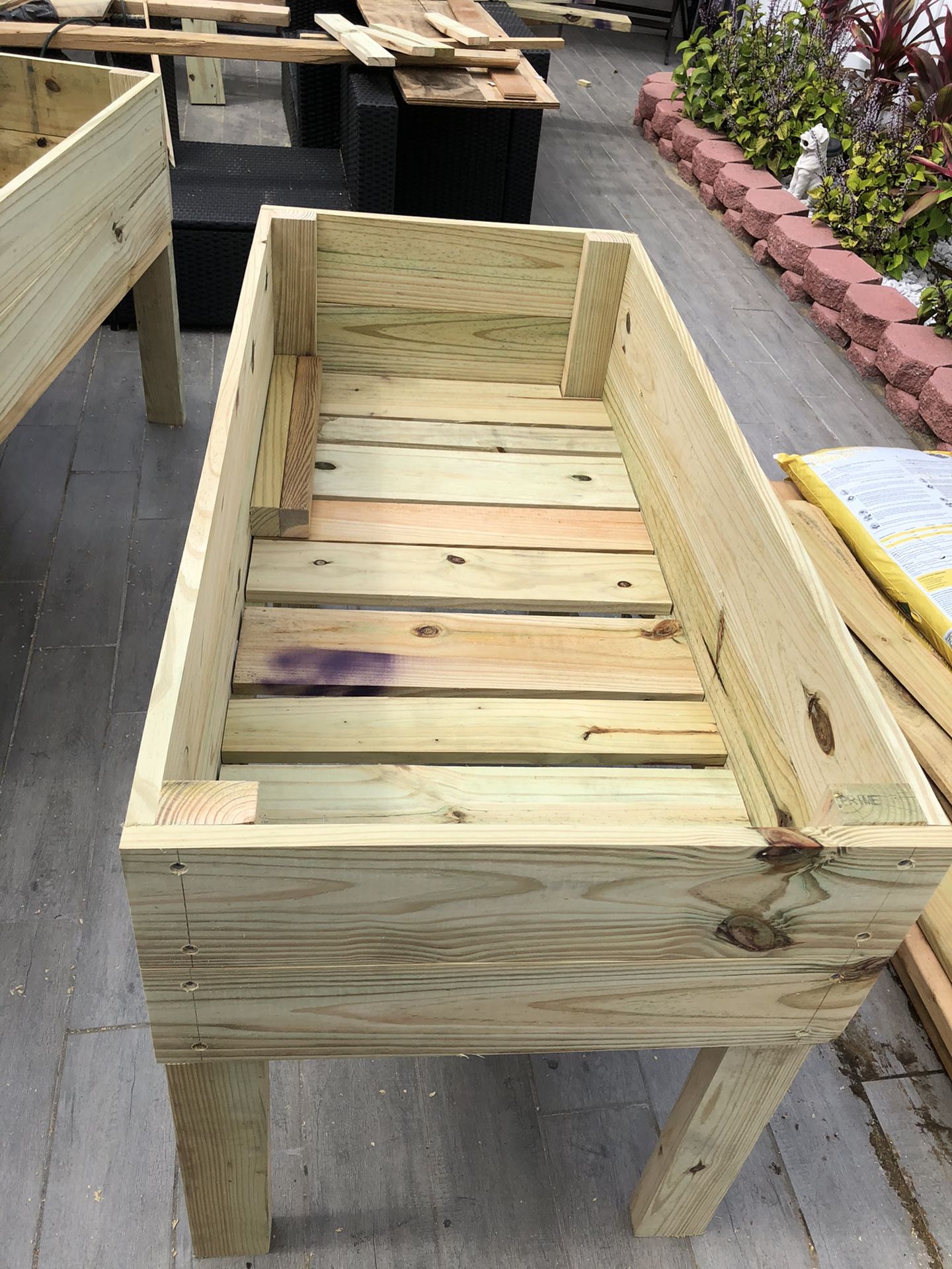 Raised Garden Box (Planter Box) Made with #2PRIME PT GC WEATHERSHIELD. Free delivery within 5 miles radius from 33415